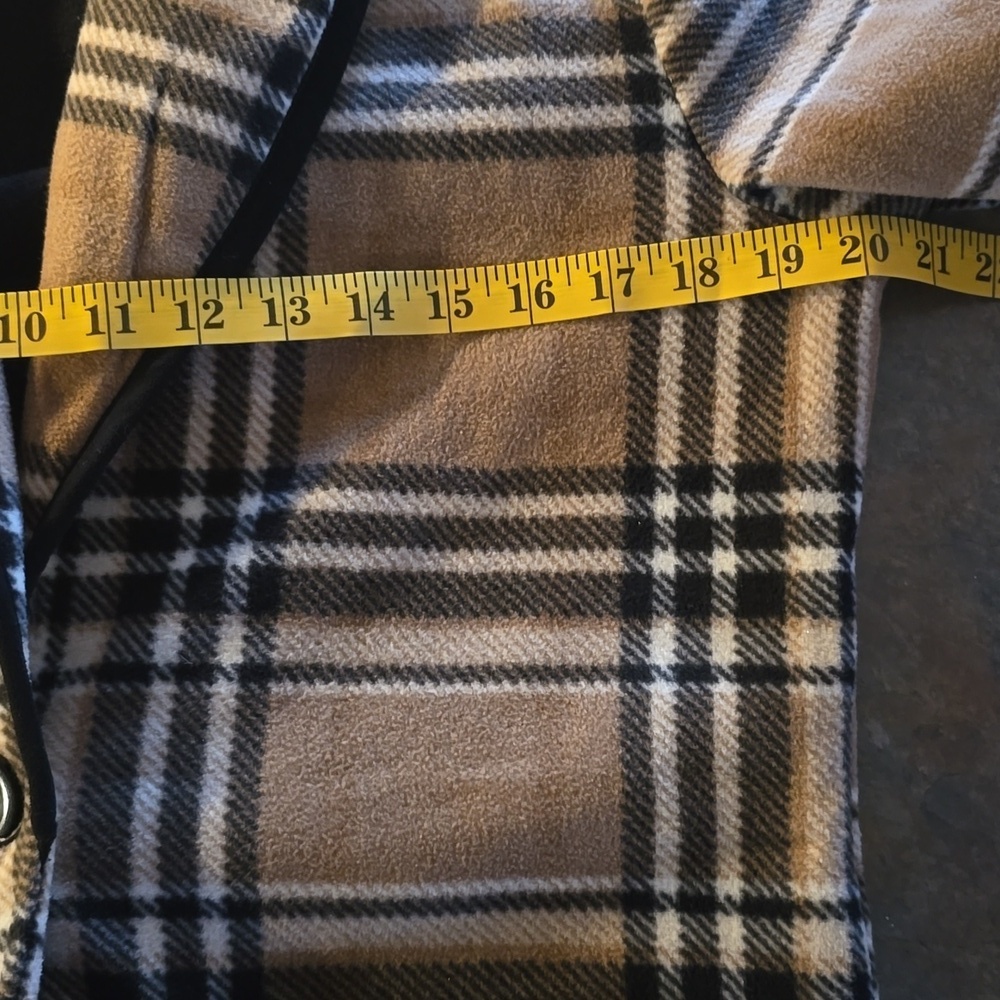 Plaid Shawl Collar Coat - Picture 7 of 9